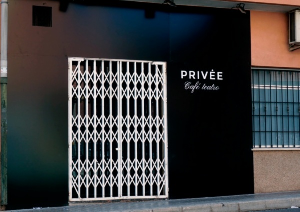 Priveé Café teatro